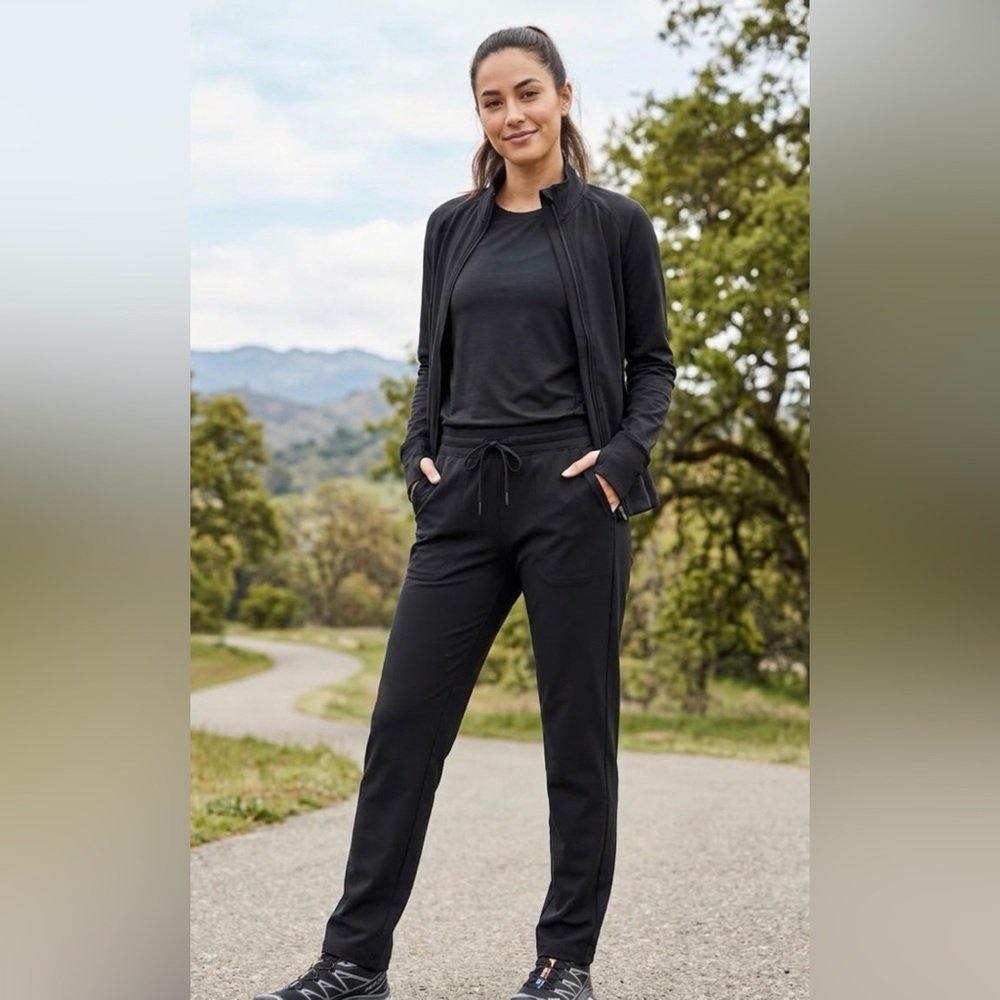 Athleta Women's Black Joggers